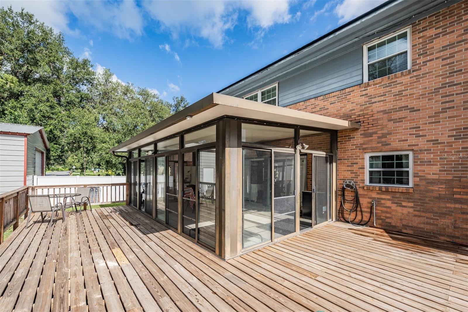 FAIRLINGTON - Residential