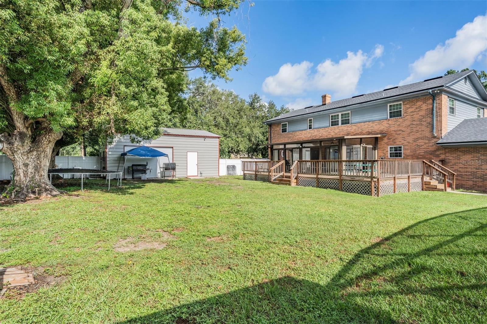 FAIRLINGTON - Residential