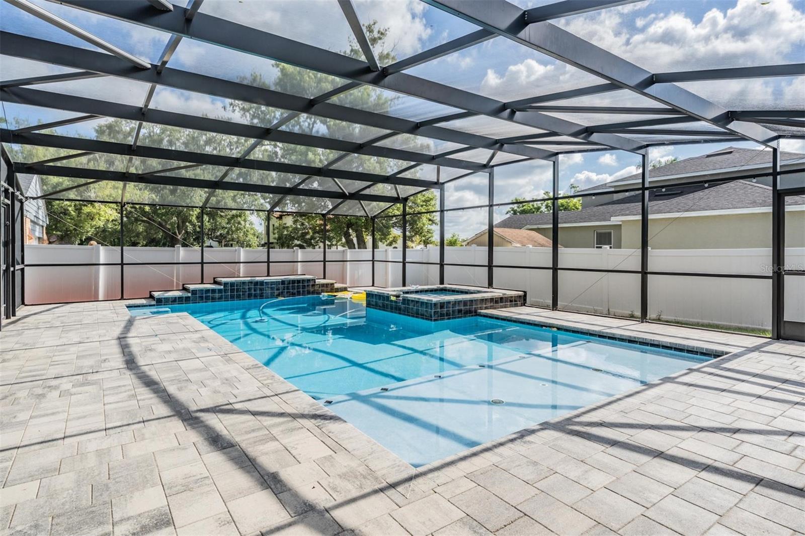FAIRLINGTON - Residential