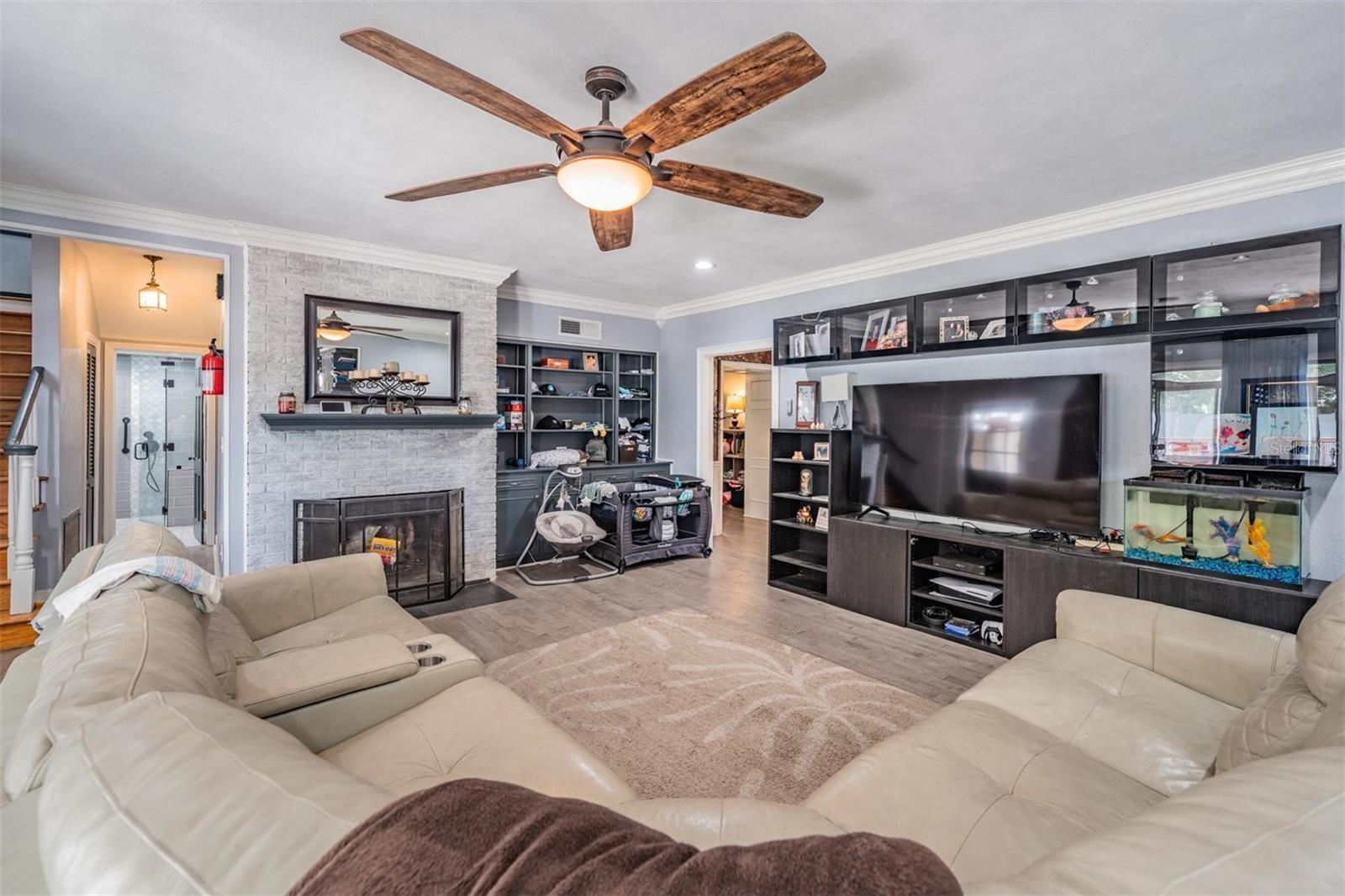 FAIRLINGTON - Residential