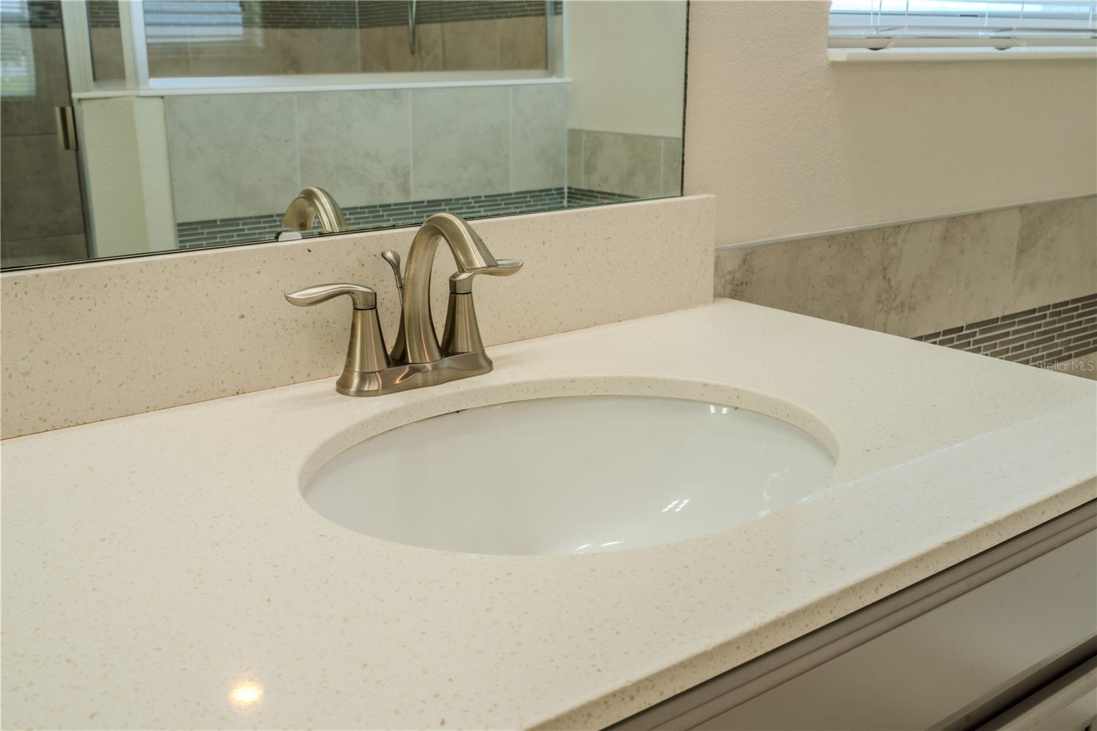 OAKS/MOSS PARK PH 4 - Residential Lease