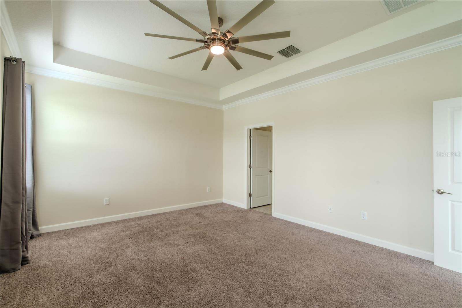 OAKS/MOSS PARK PH 4 - Residential Lease