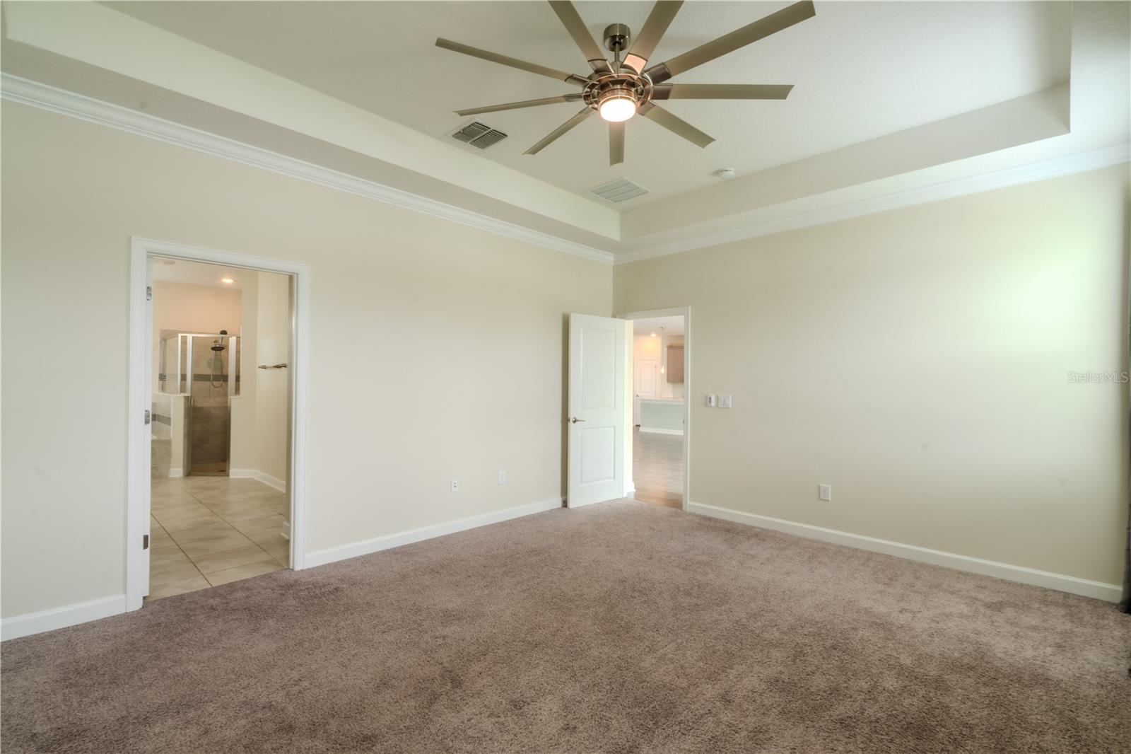 OAKS/MOSS PARK PH 4 - Residential Lease