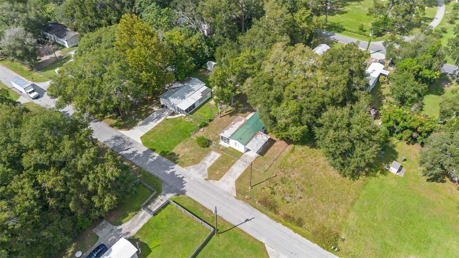 BREEZEWOOD ESTATES - Residential