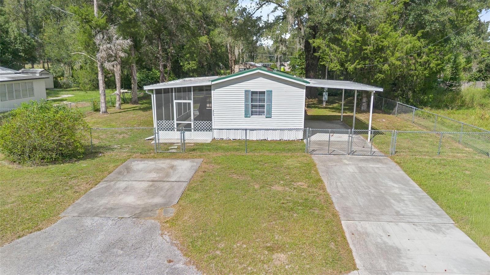 BREEZEWOOD ESTATES - Residential