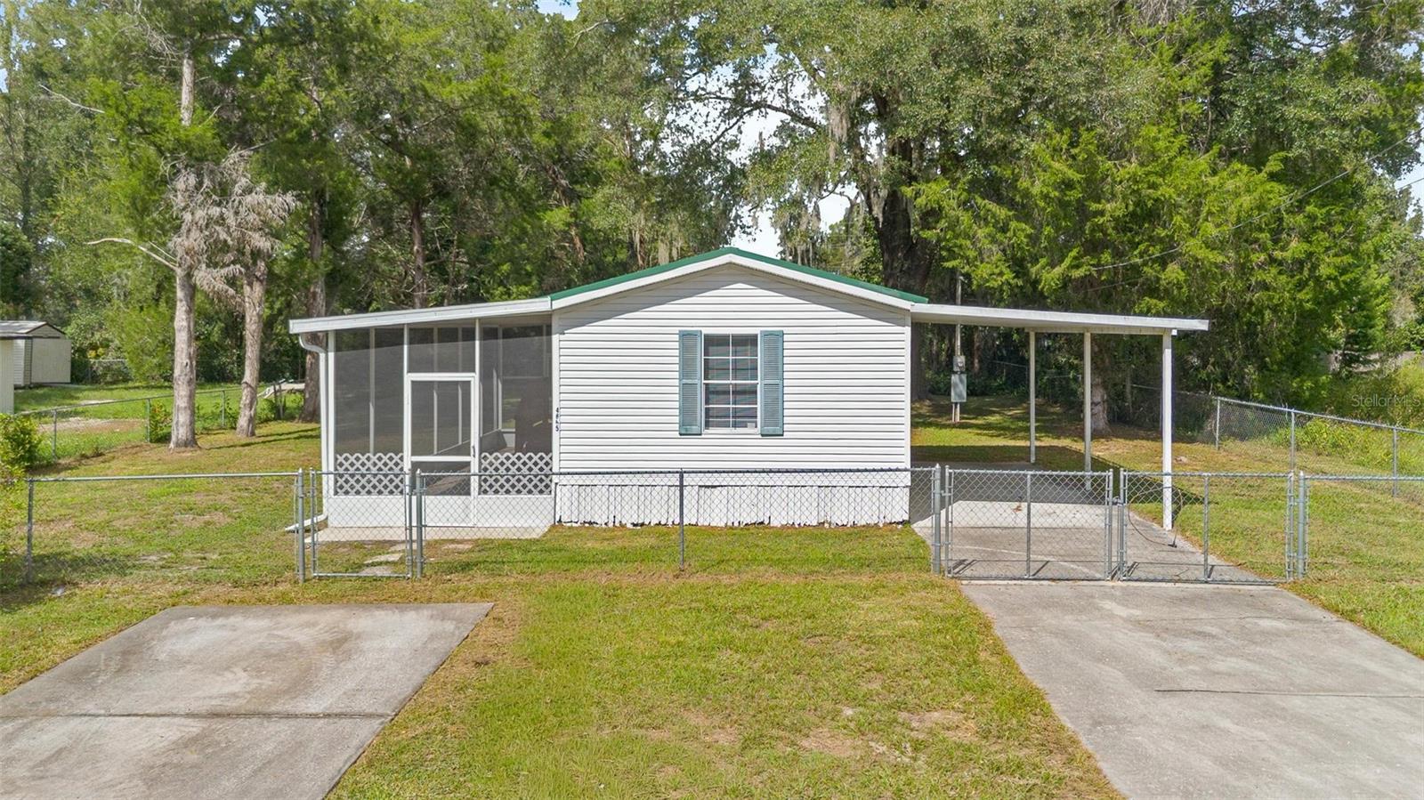 BREEZEWOOD ESTATES - Residential