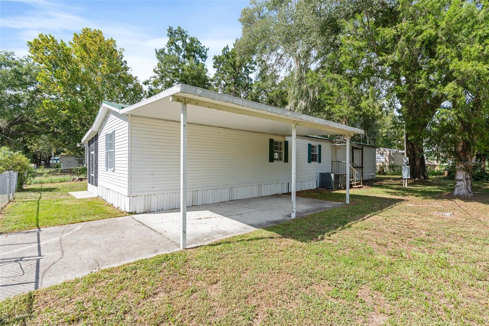 BREEZEWOOD ESTATES - Residential