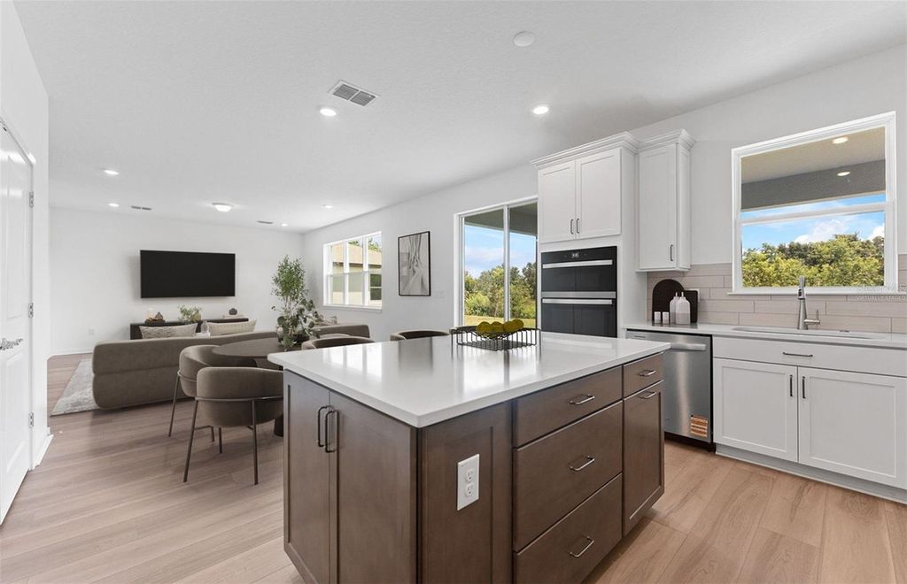 Photo of 37195 Clinch Circle, Zephyrhills, FL 33540 (MLS # TB8356209)