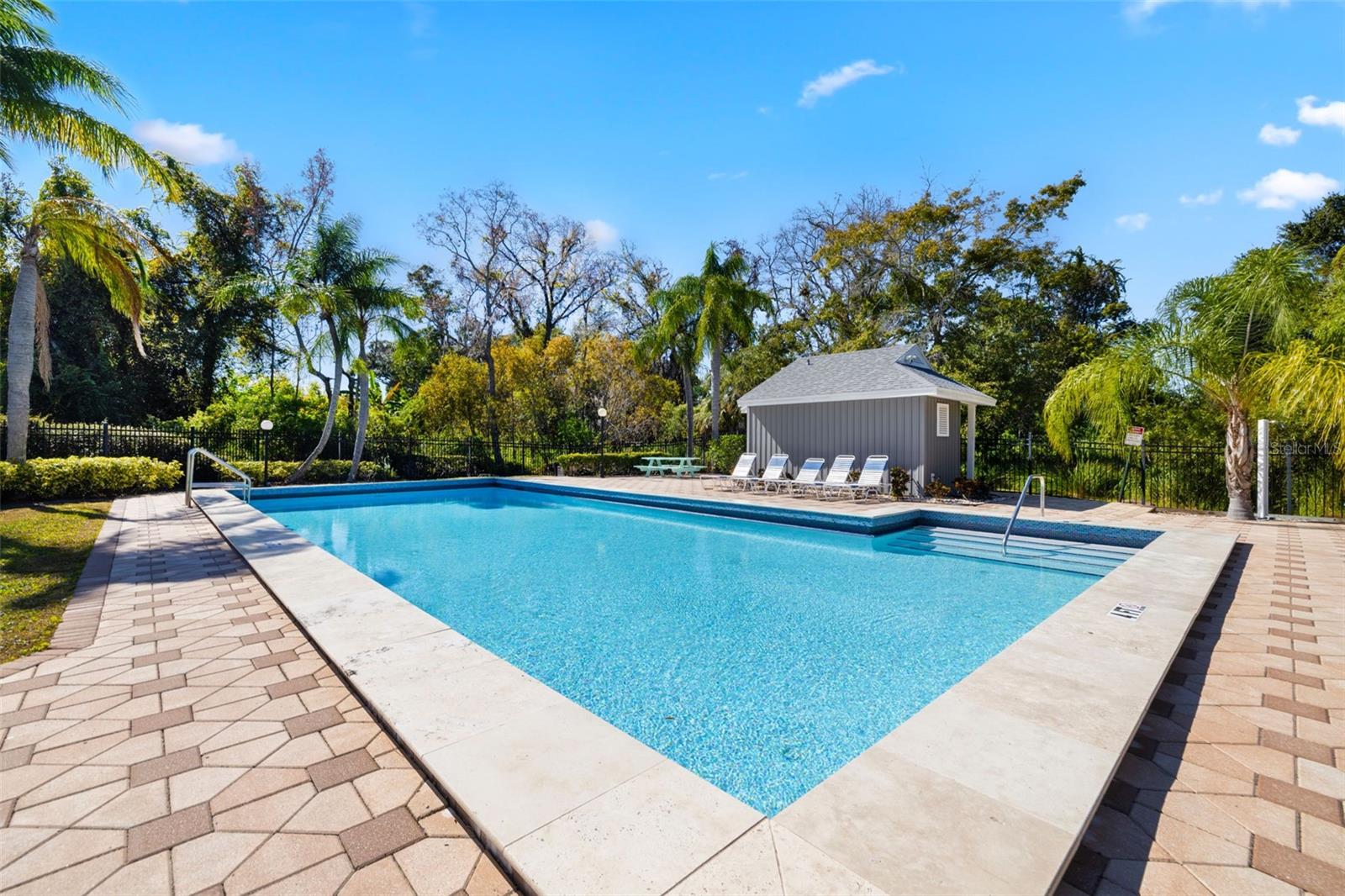 CLOVERPLACE CONDO - Residential Lease