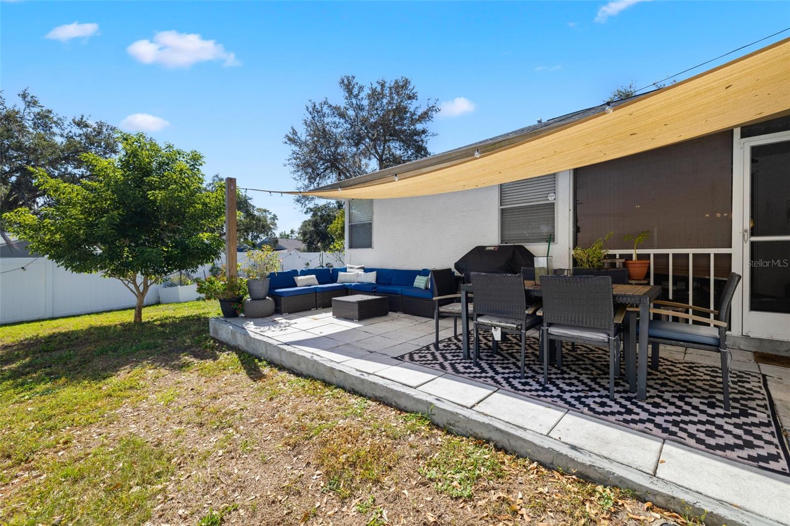 CLOVERPLACE CONDO - Residential Lease