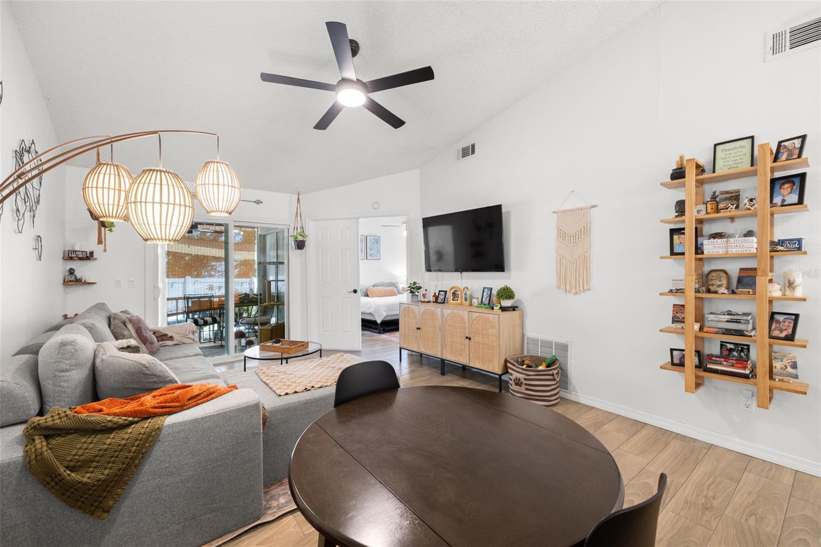 CLOVERPLACE CONDO - Residential Lease