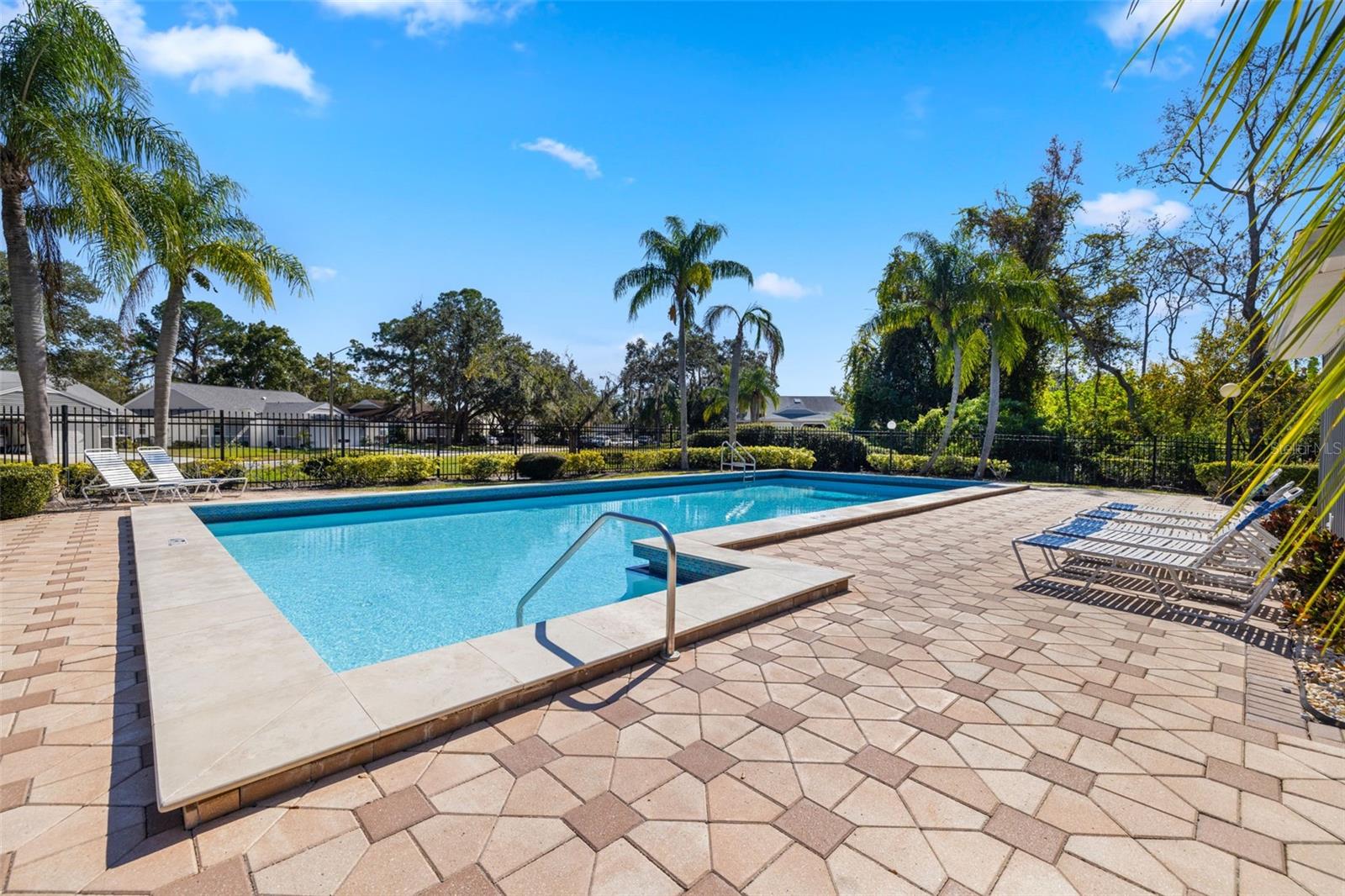 CLOVERPLACE CONDO - Residential Lease