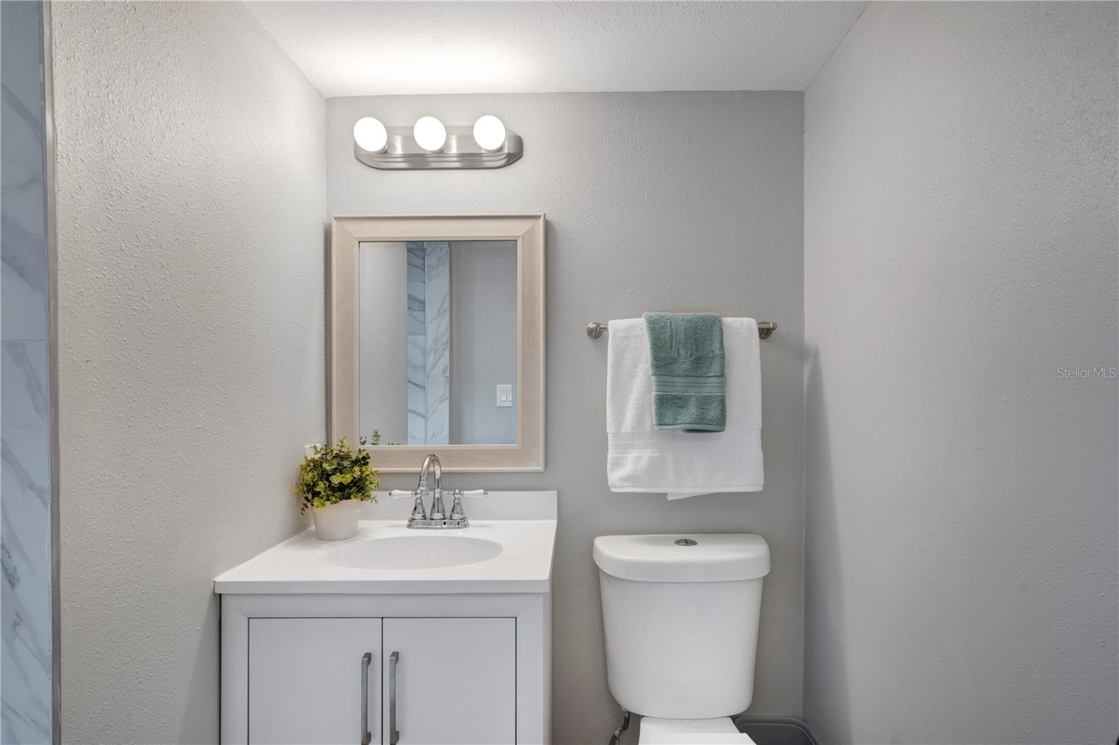 SUNSET - Residential Lease