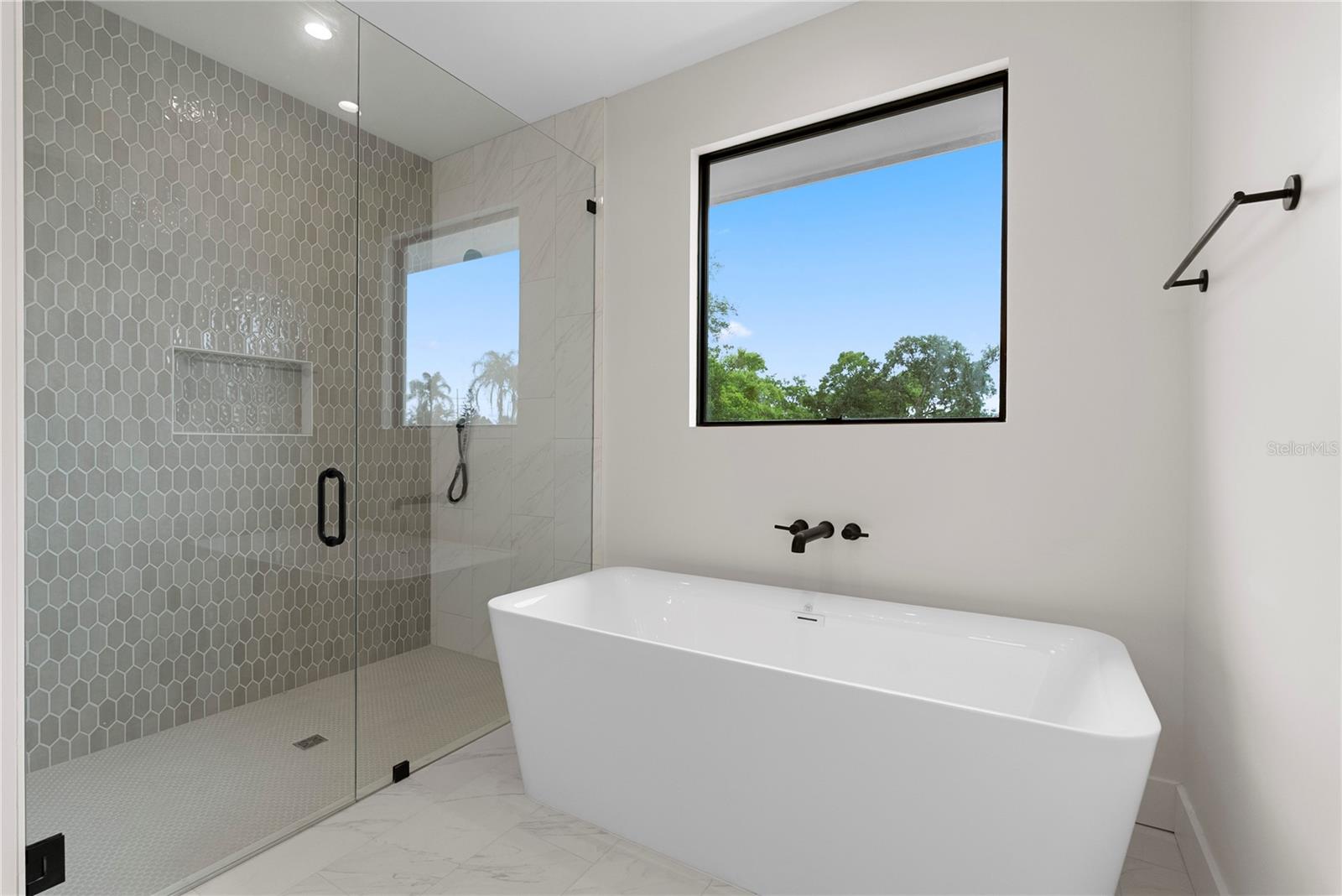 ROSEMERE ANNEX - Residential