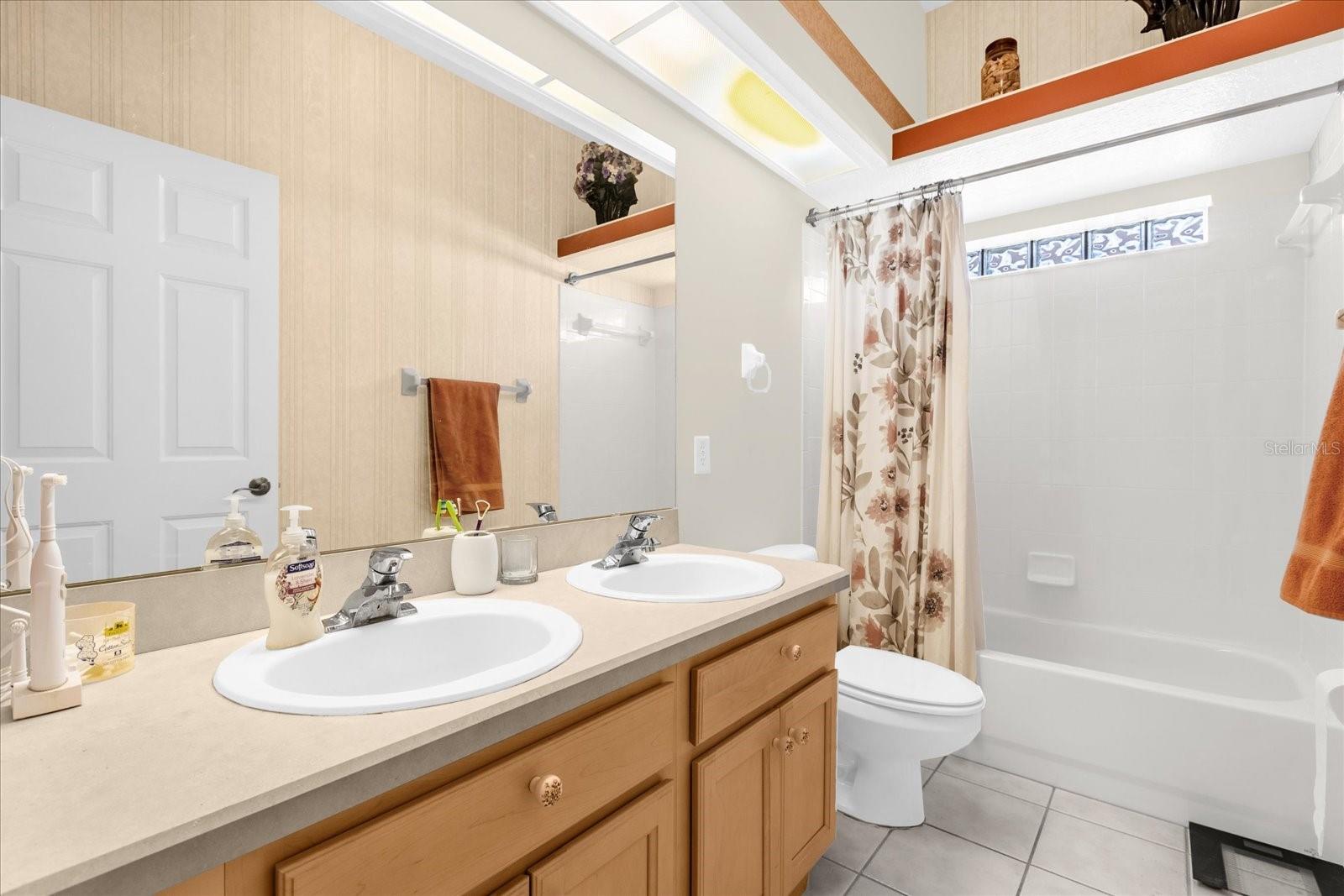 ROYAL HLNDS PH I-D - Residential