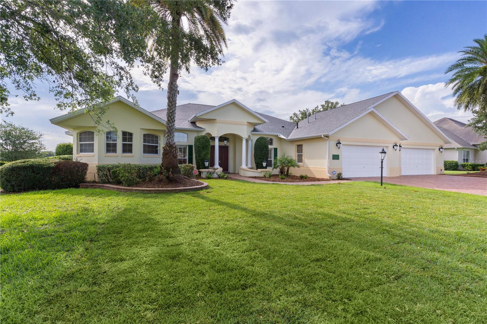 1721 SUNSET RIDGE DRIVE