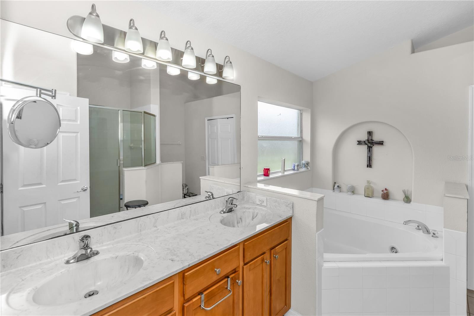 ARBOR RIDGE UNIT 04 - Residential