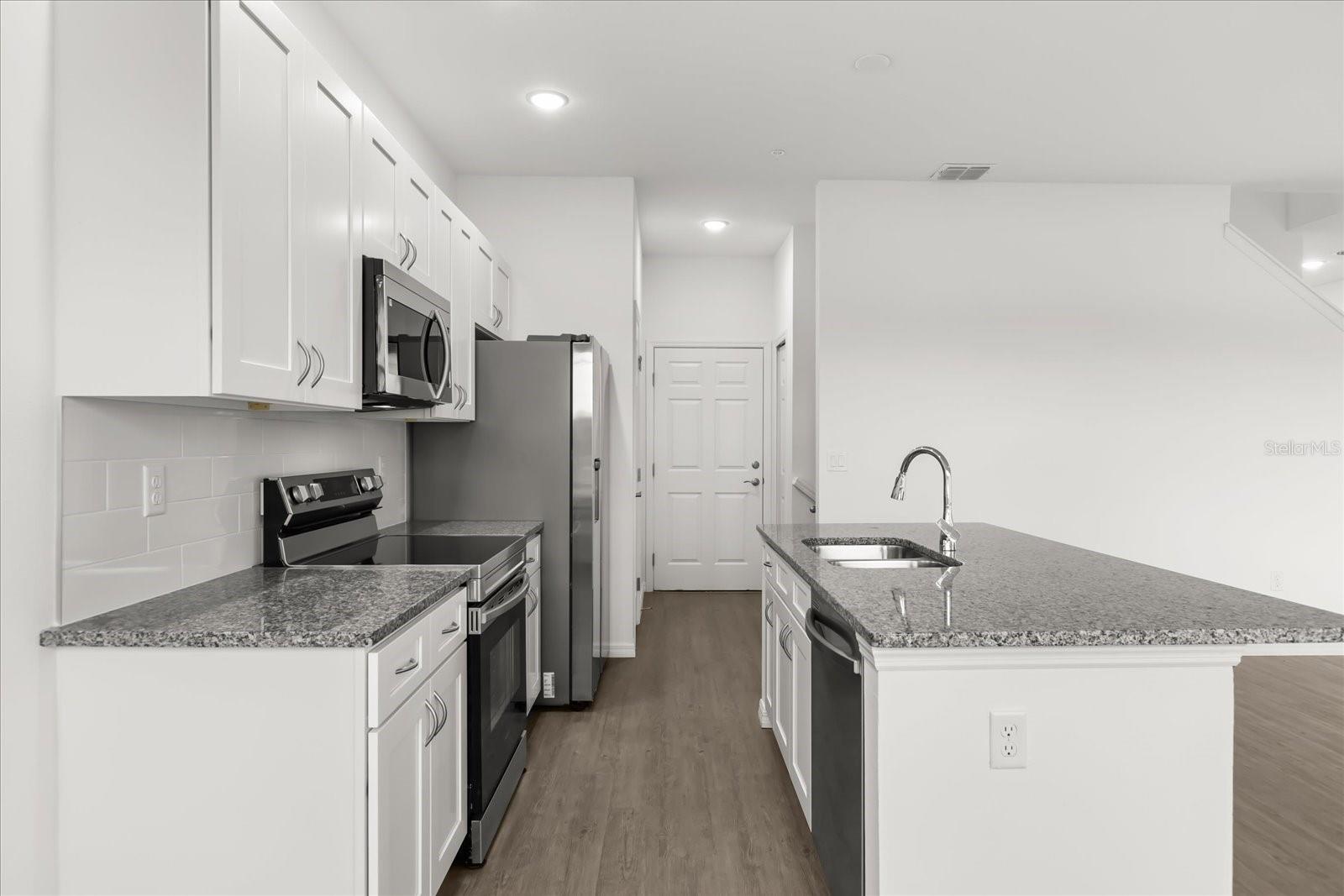 LAKEFRONT VILLAGE - Residential