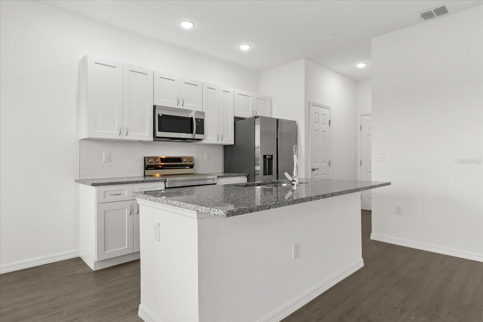 LAKEFRONT VILLAGE - Residential