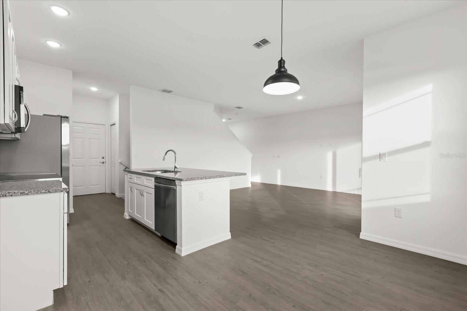 LAKEFRONT VILLAGE - Residential