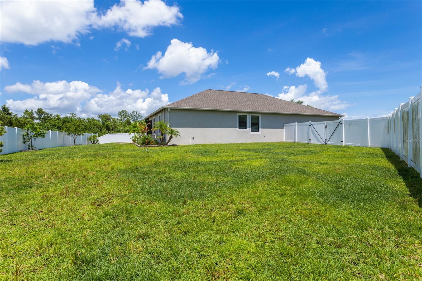 SOUTH FORK TR P PH 3A - Residential Lease