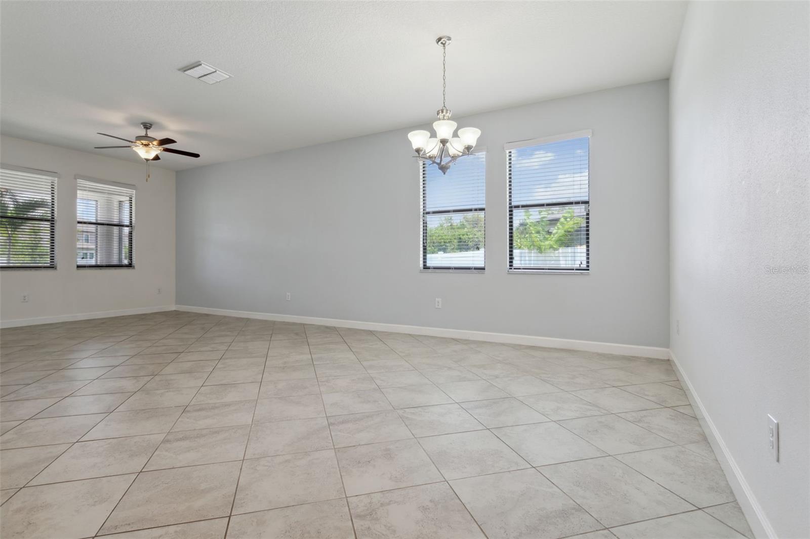 SOUTH FORK TR P PH 3A - Residential Lease