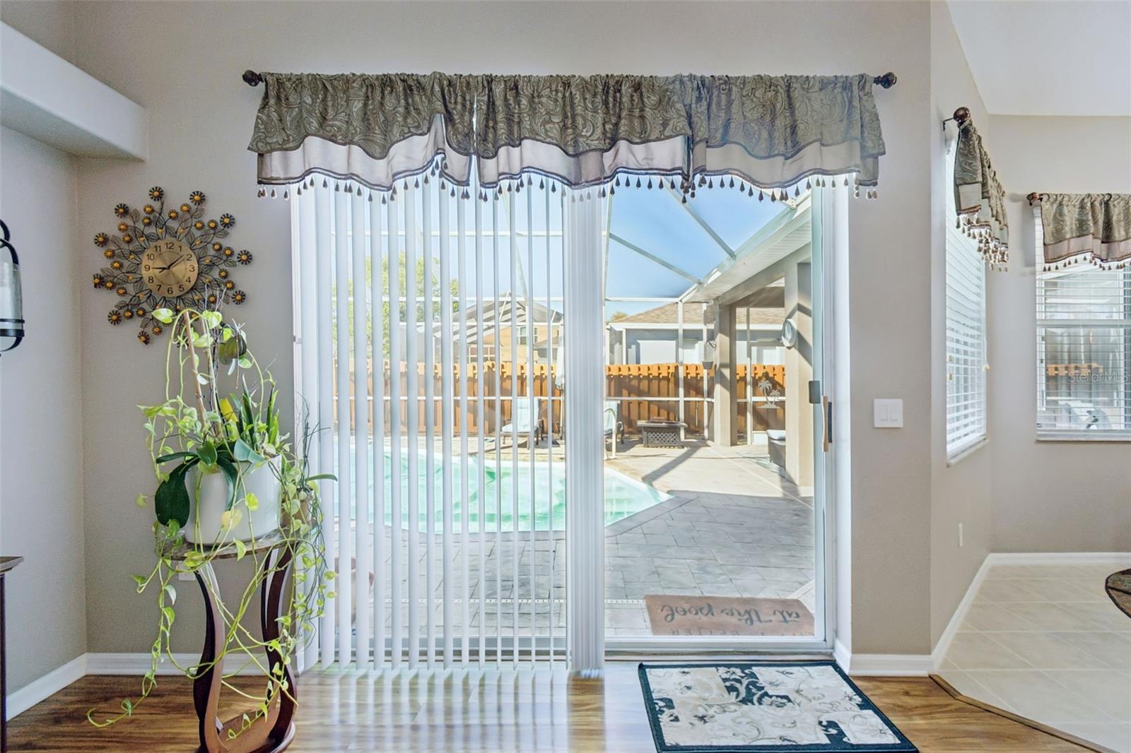 THOUSAND OAKS PH 02 03 04 05 - Residential