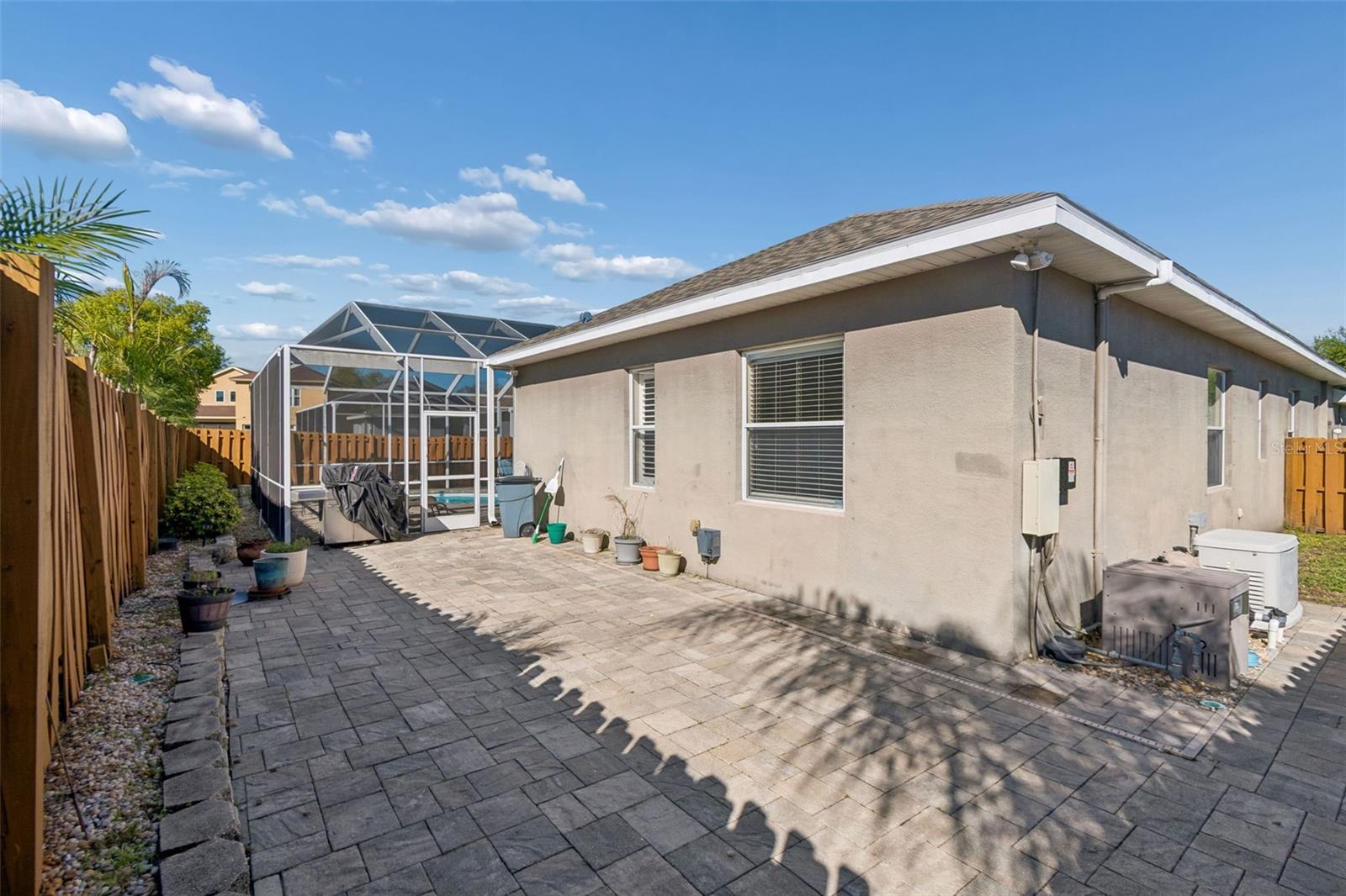 THOUSAND OAKS PH 02 03 04 05 - Residential