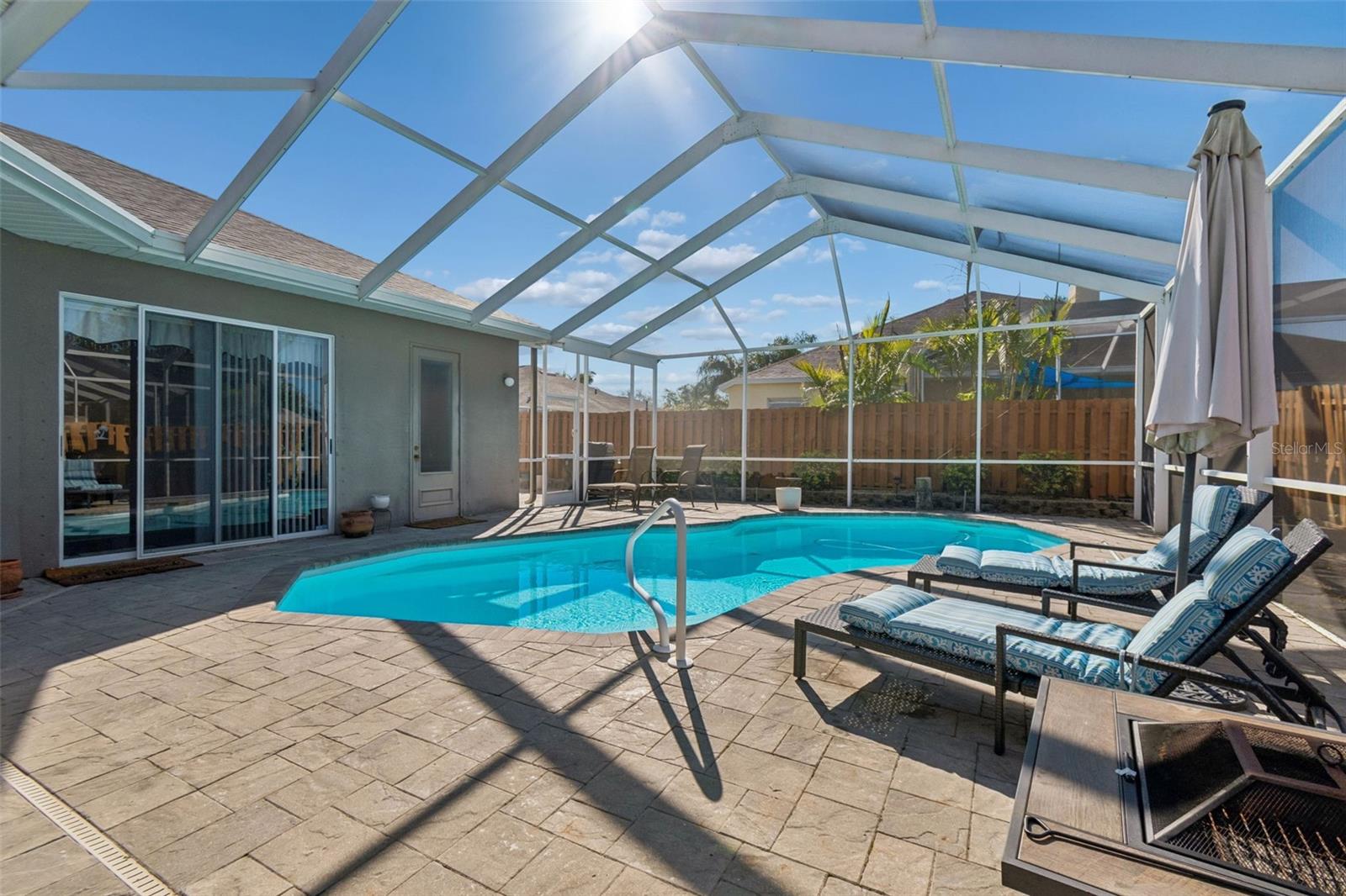 THOUSAND OAKS PH 02 03 04 05 - Residential