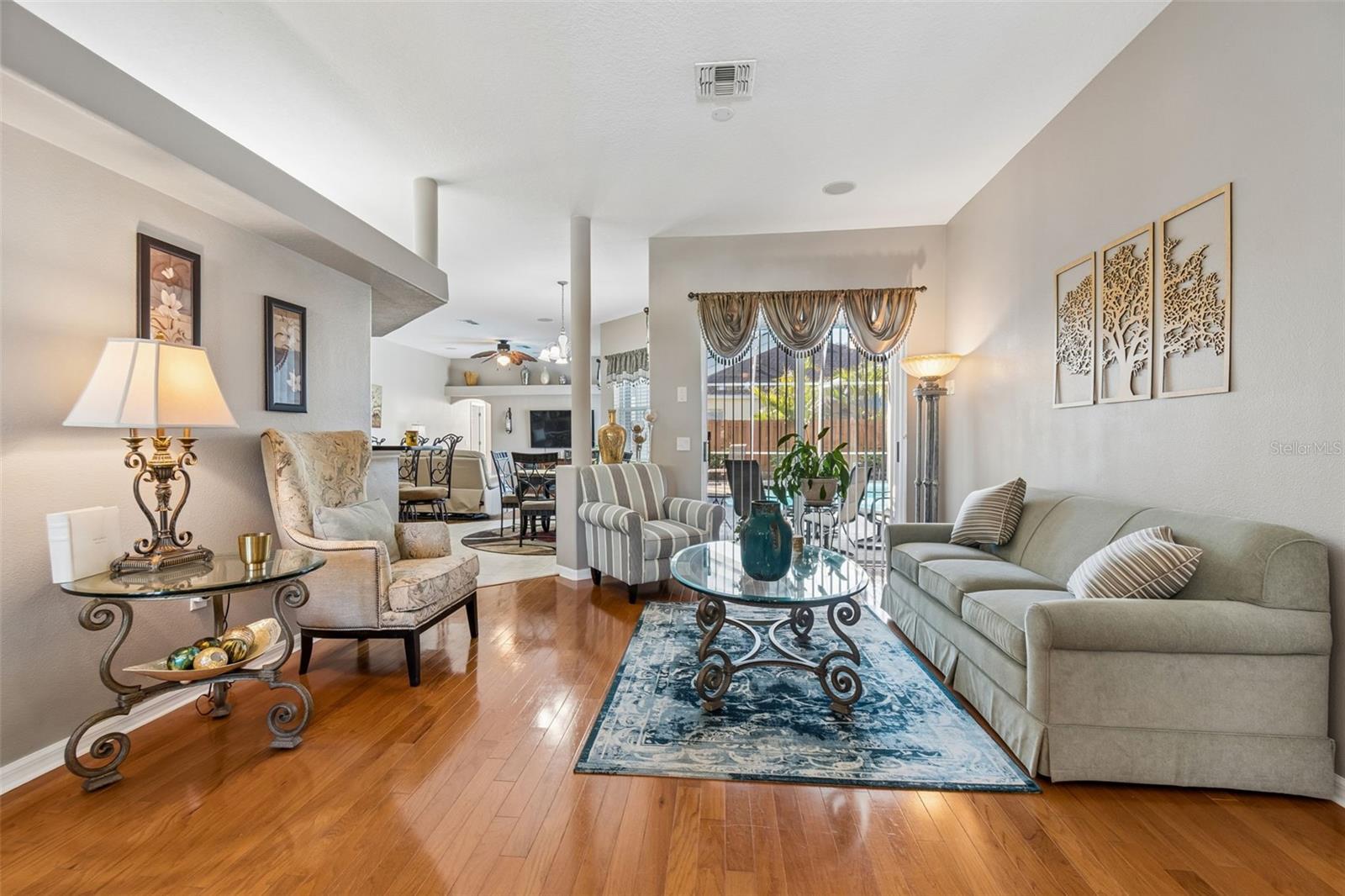 THOUSAND OAKS PH 02 03 04 05 - Residential