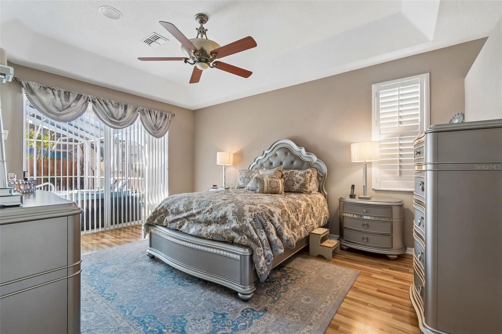 THOUSAND OAKS PH 02 03 04 05 - Residential