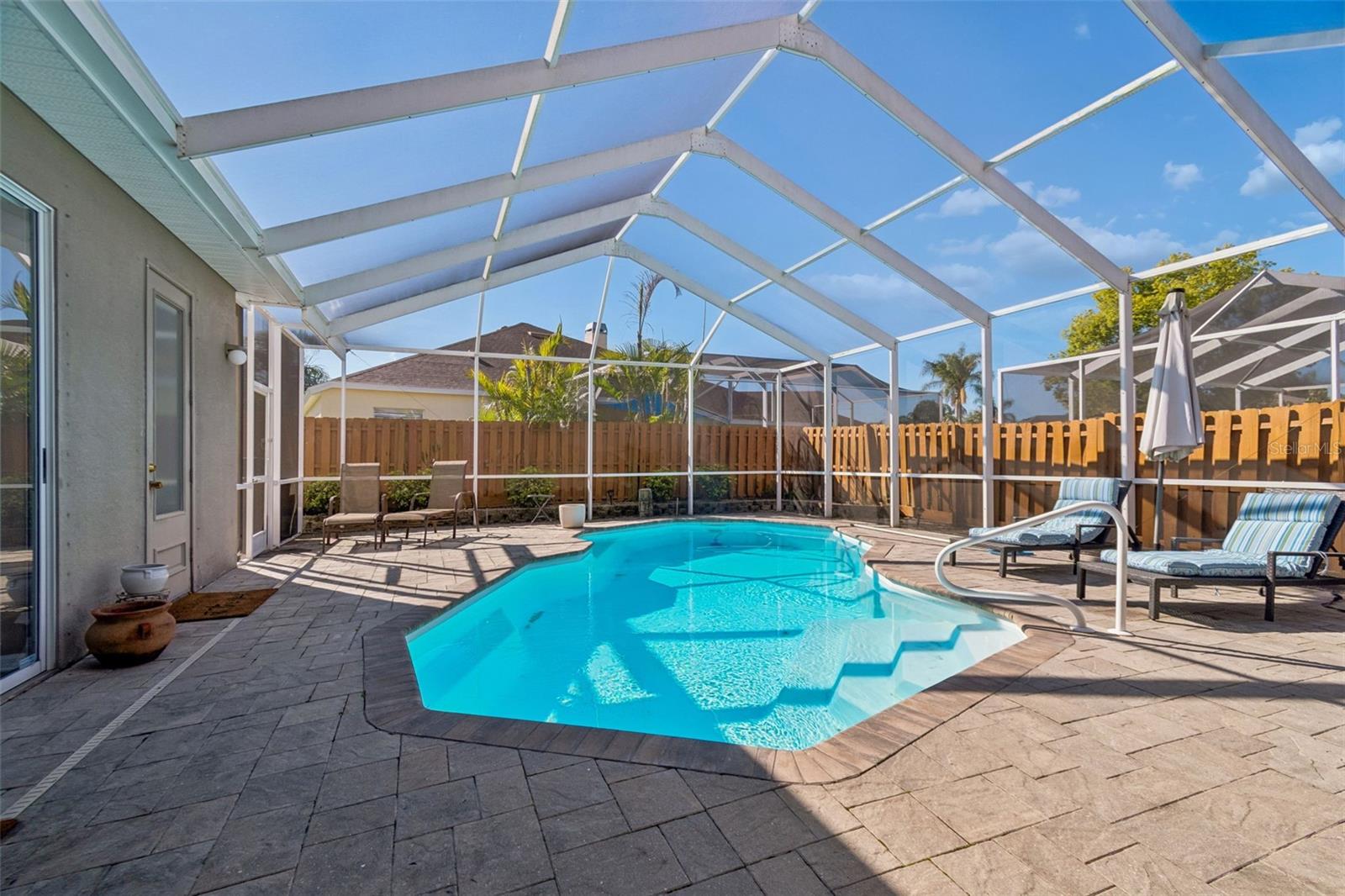 THOUSAND OAKS PH 02 03 04 05 - Residential