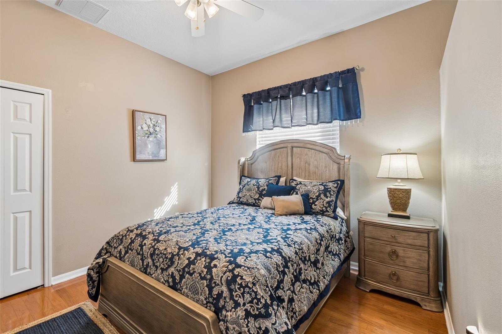 THOUSAND OAKS PH 02 03 04 05 - Residential