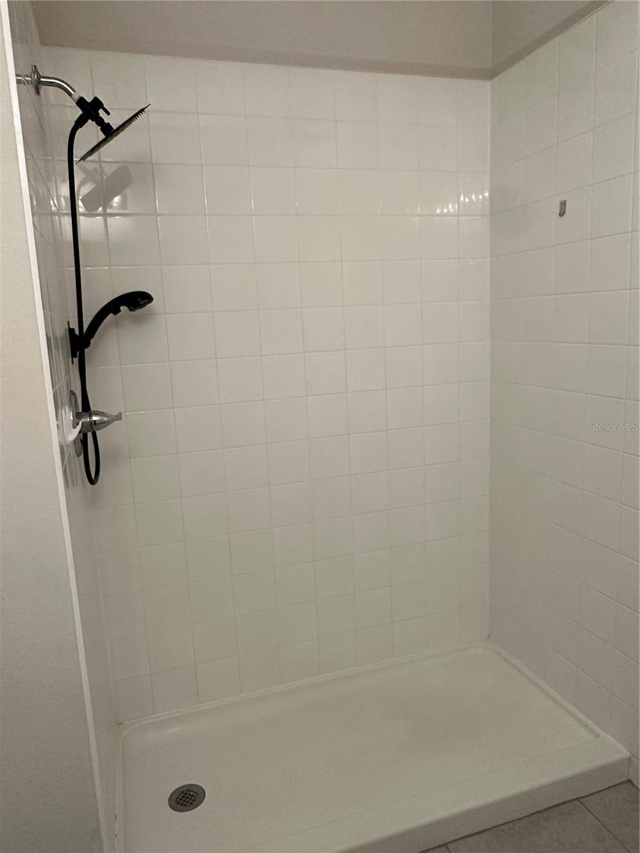 MATTIE POINTE - Residential