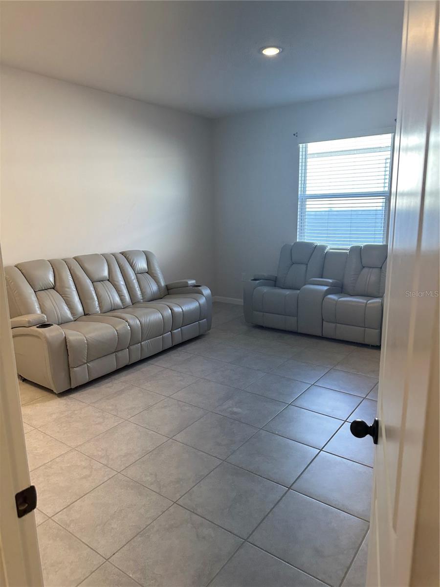 MATTIE POINTE - Residential