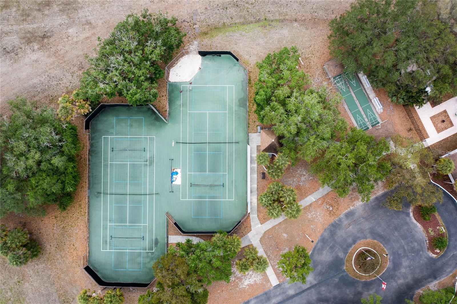 VILLAGE OF HOLIDAY LAKE - Land