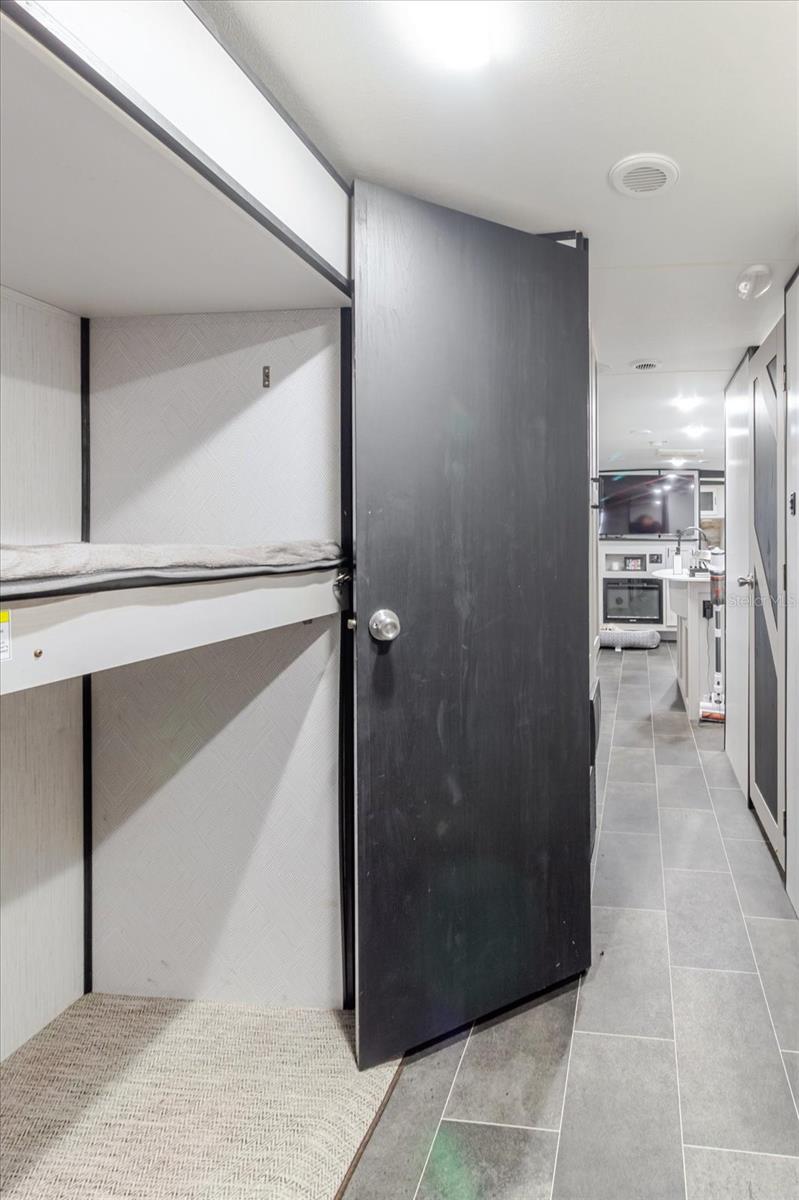 EAST COVE UNIT 01 - Residential