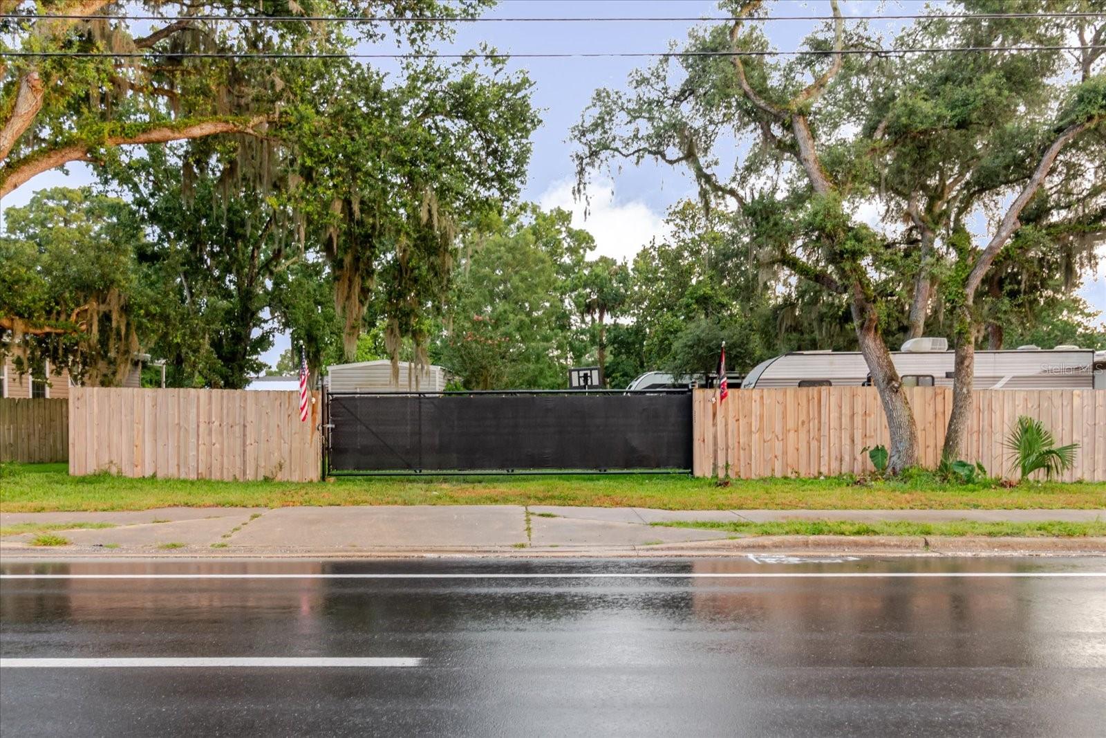 EAST COVE UNIT 01 - Residential