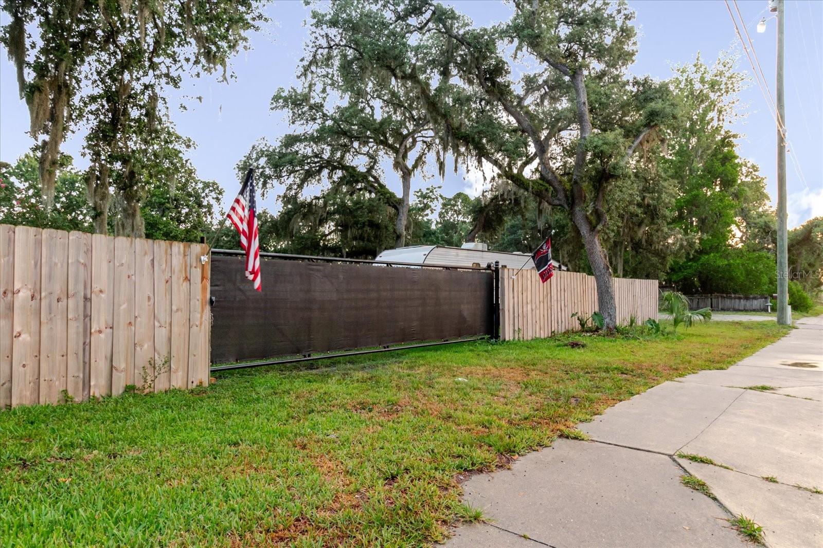 EAST COVE UNIT 01 - Residential