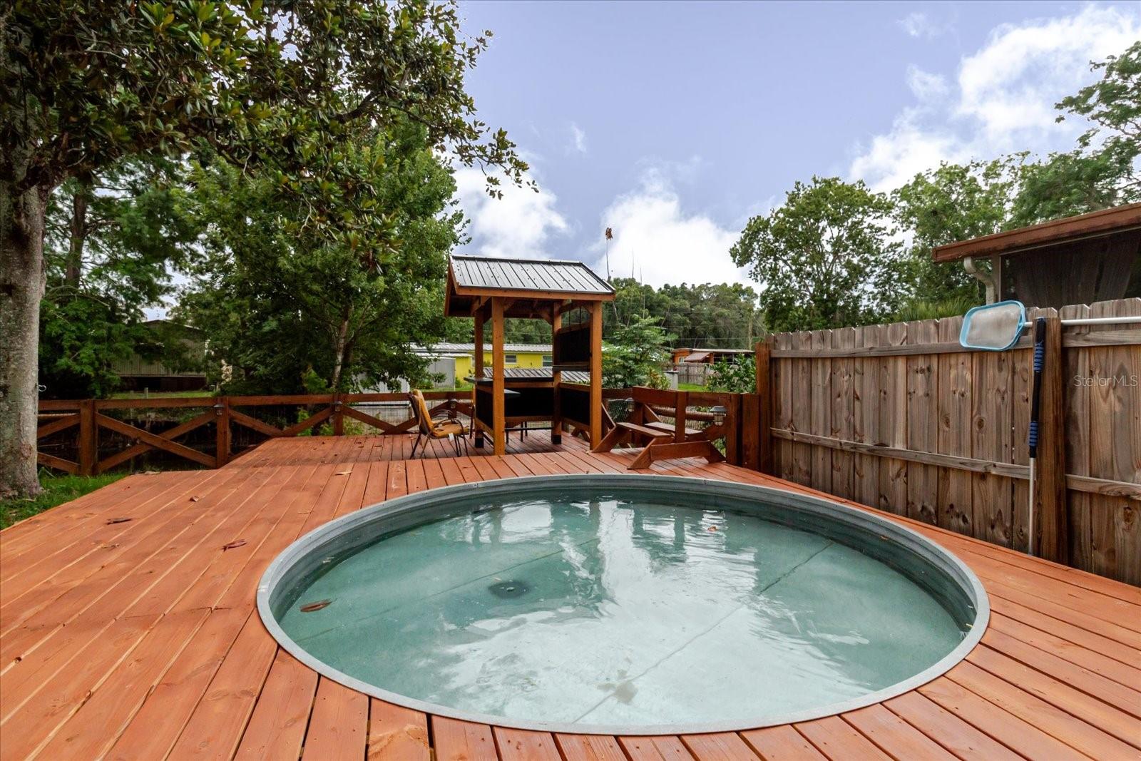 EAST COVE UNIT 01 - Residential