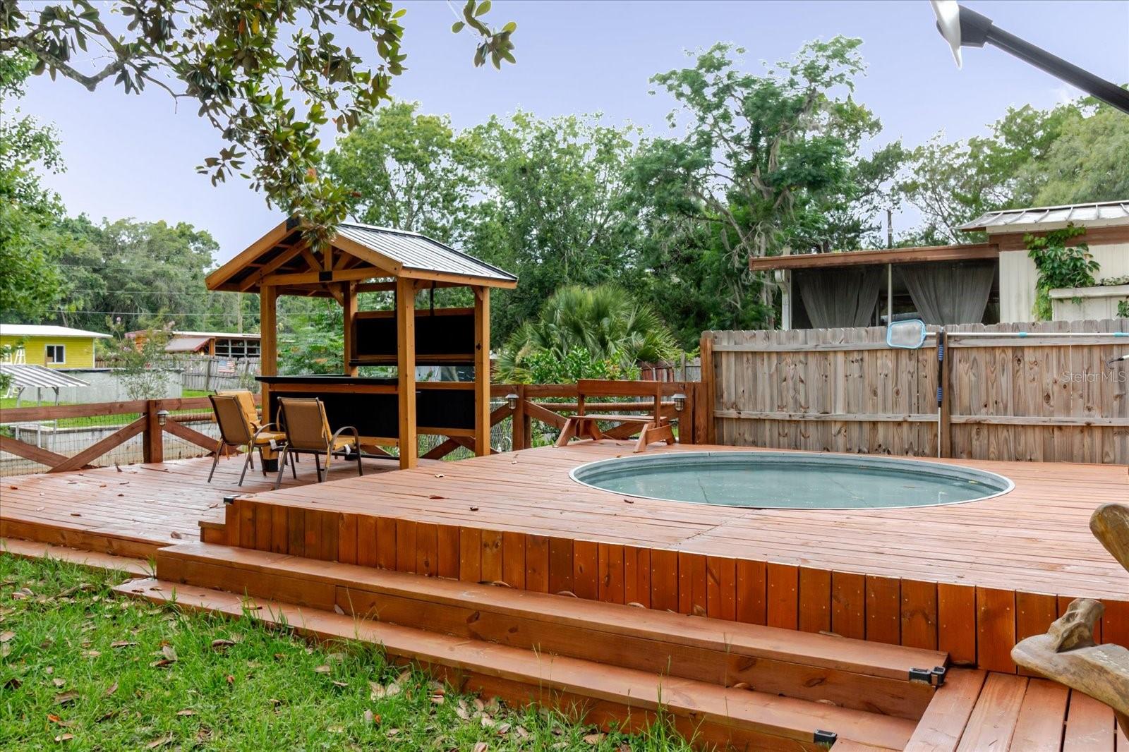 EAST COVE UNIT 01 - Residential