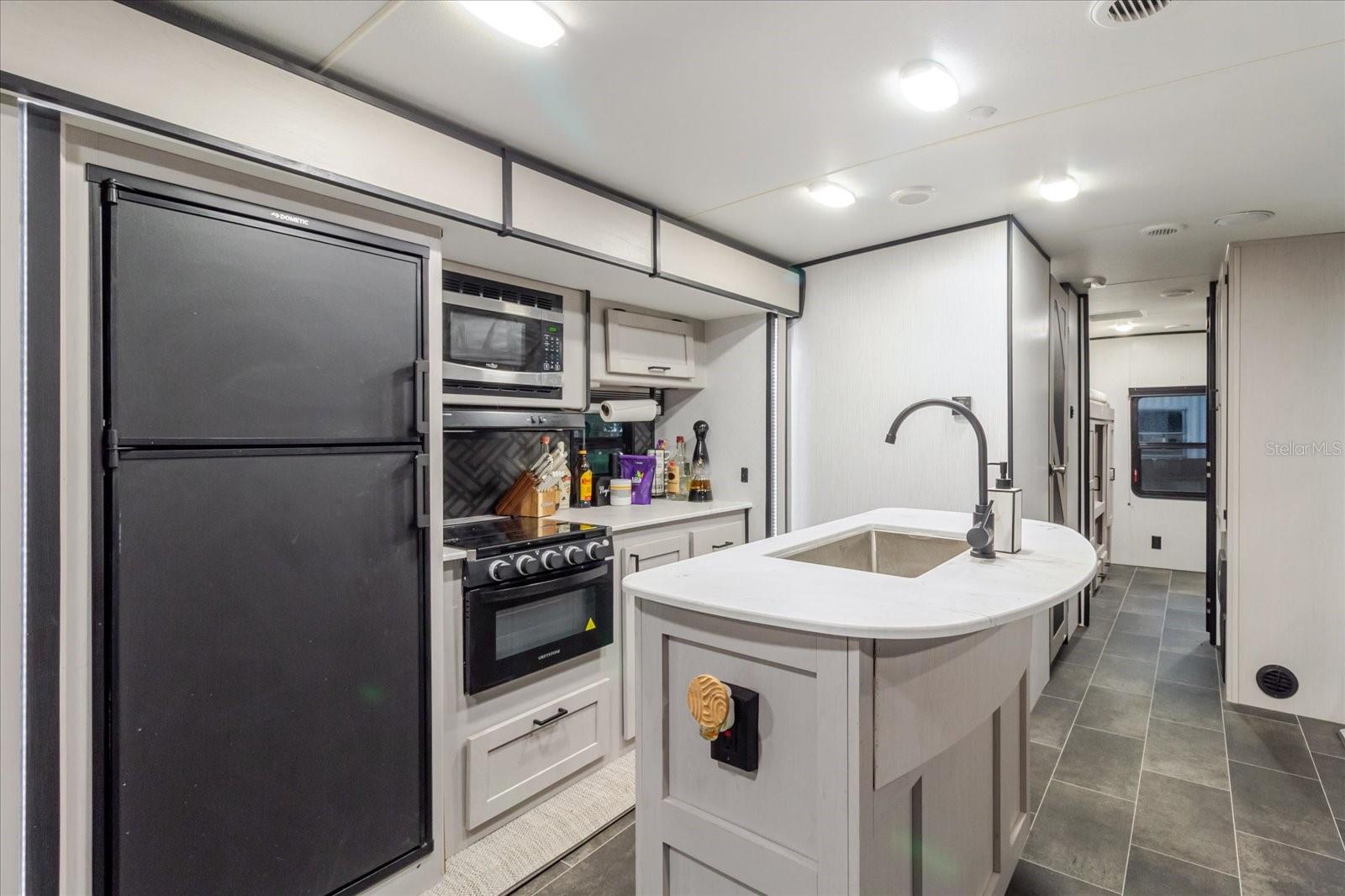 EAST COVE UNIT 01 - Residential