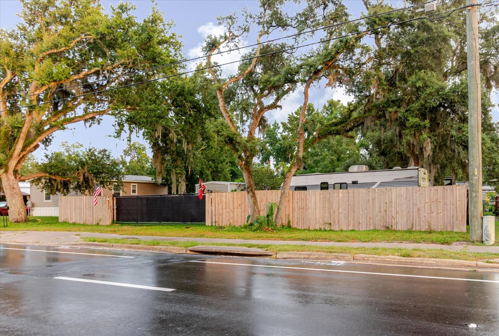 EAST COVE UNIT 01 - Residential