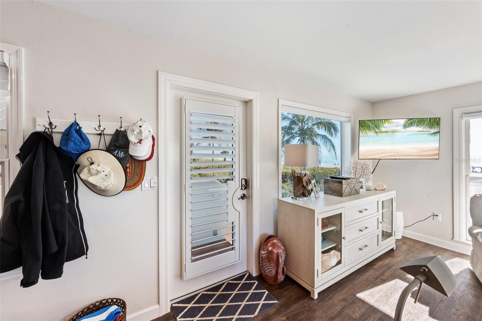 ANNA MARIA BEACH - Residential