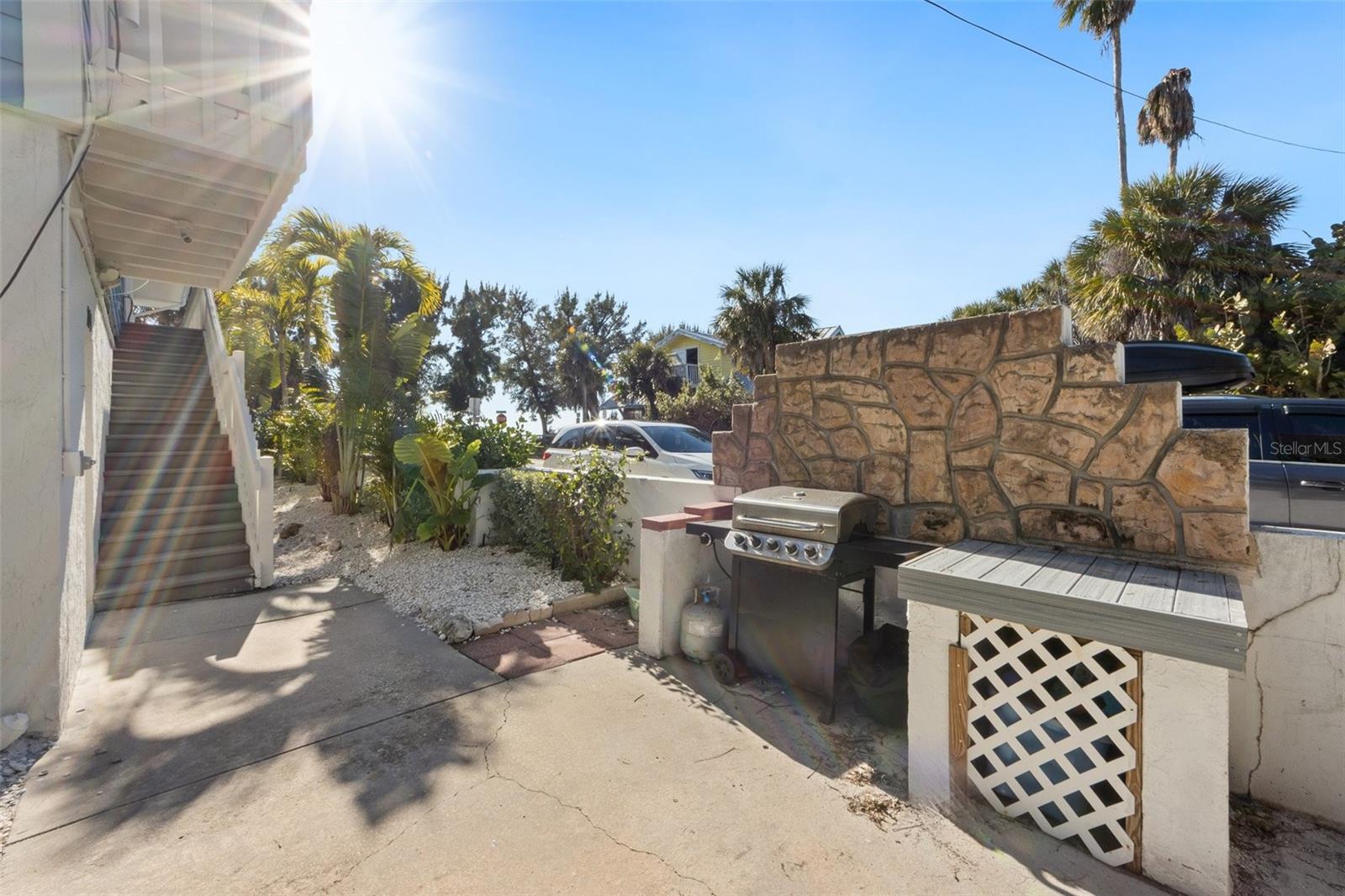 ANNA MARIA BEACH - Residential