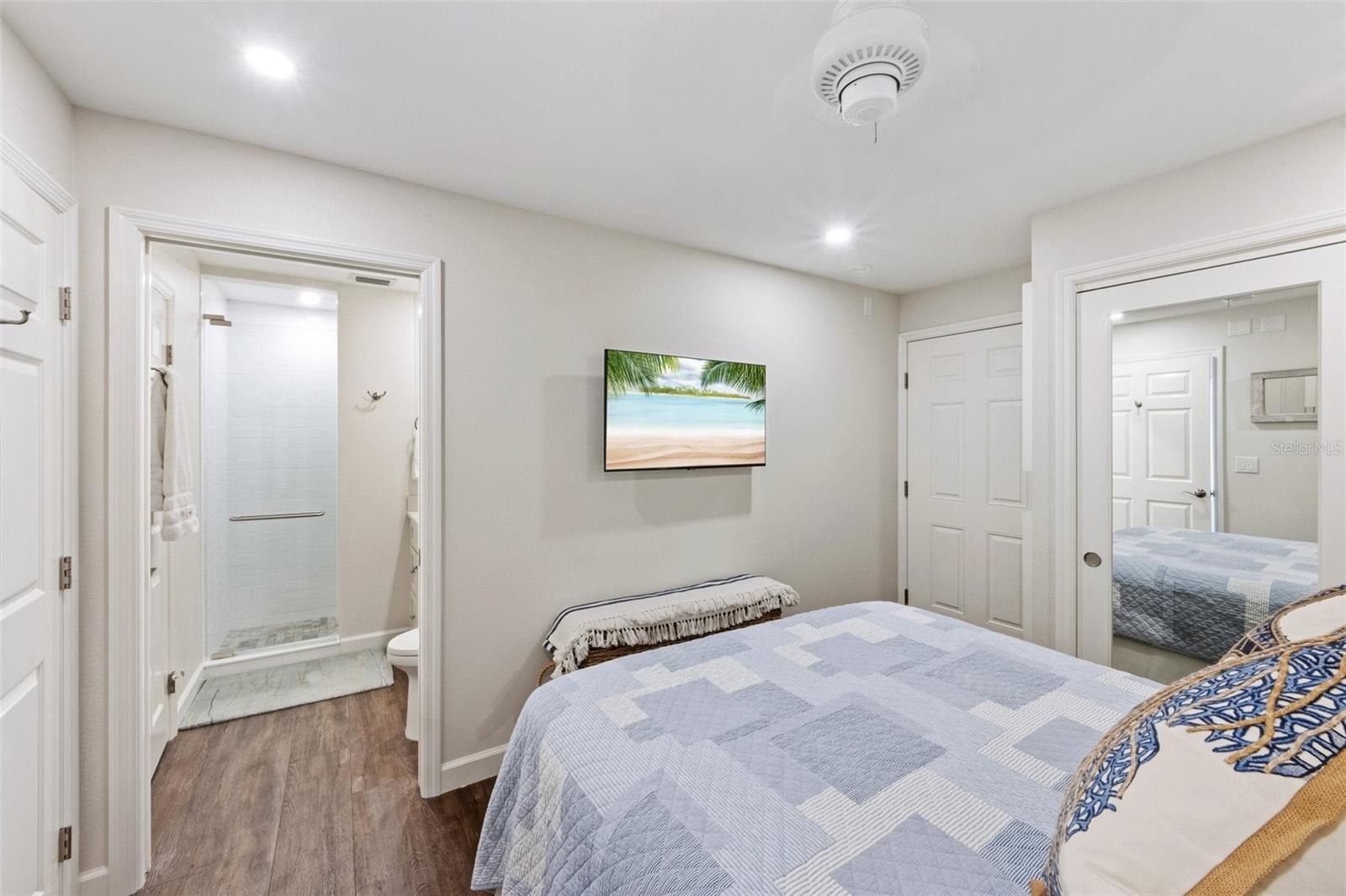 ANNA MARIA BEACH - Residential