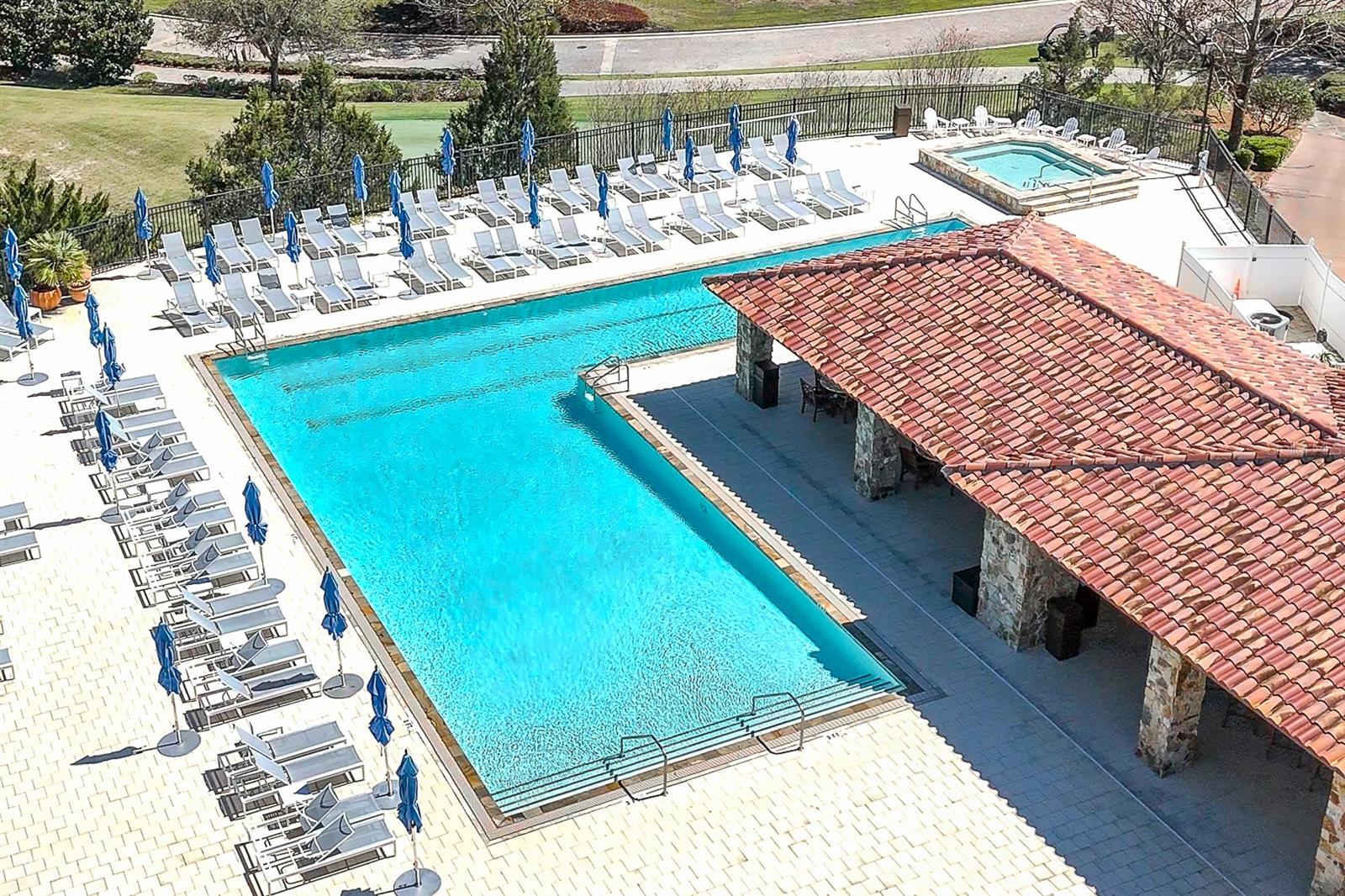 BELLA COLLINA WEST SUB - Residential