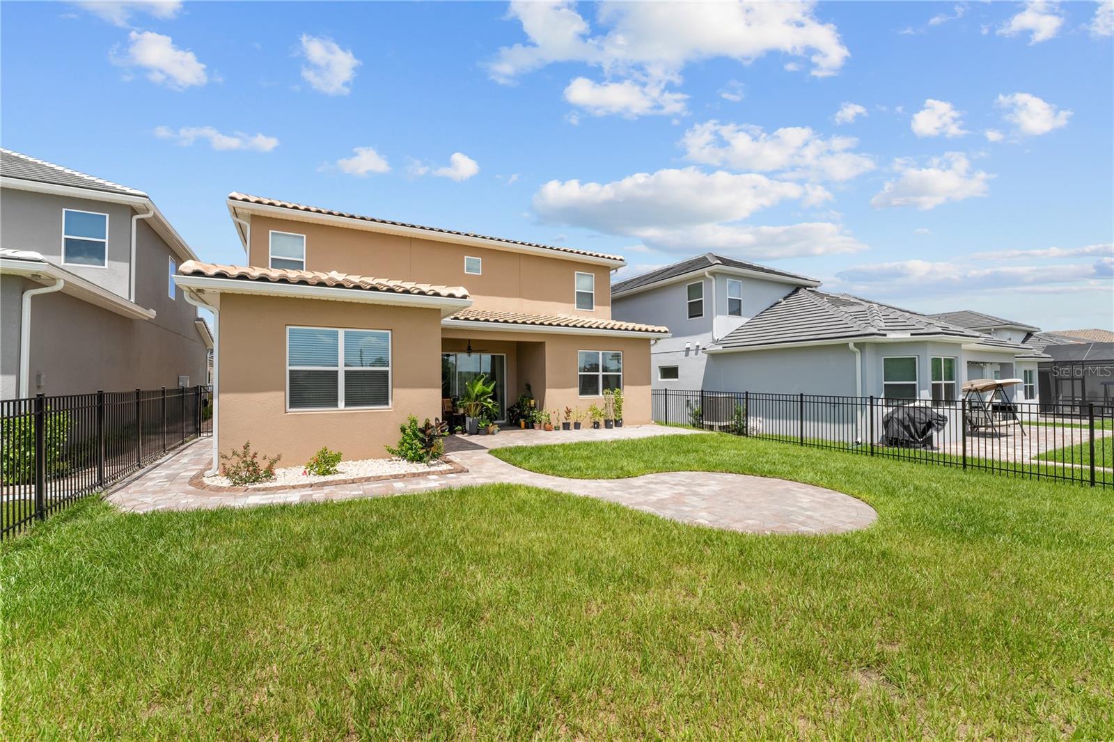 BELLA COLLINA WEST SUB - Residential