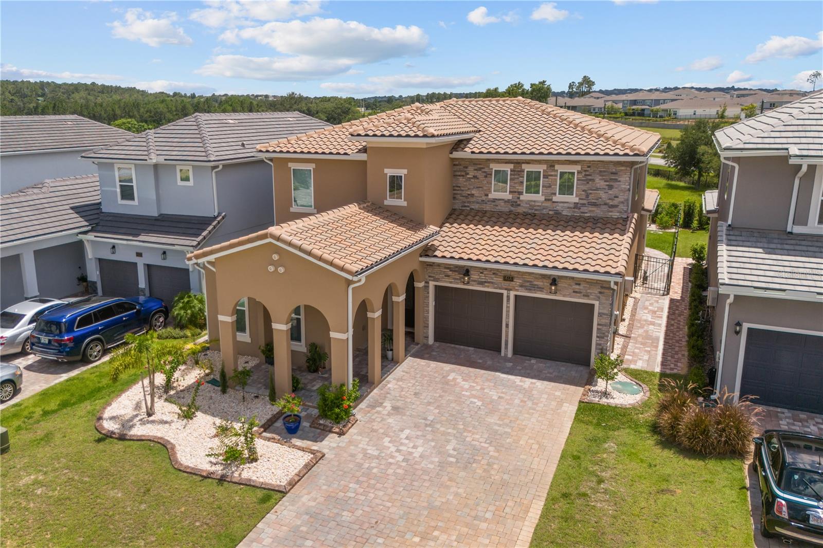 BELLA COLLINA WEST SUB - Residential