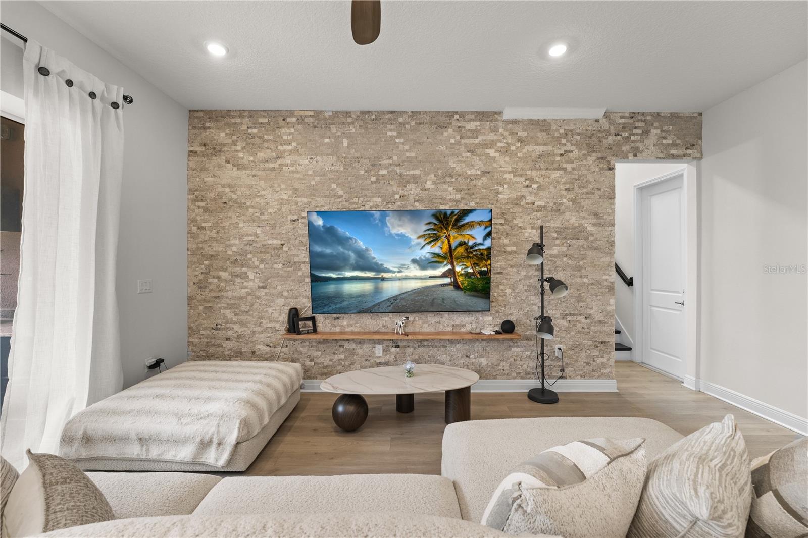 BELLA COLLINA WEST SUB - Residential